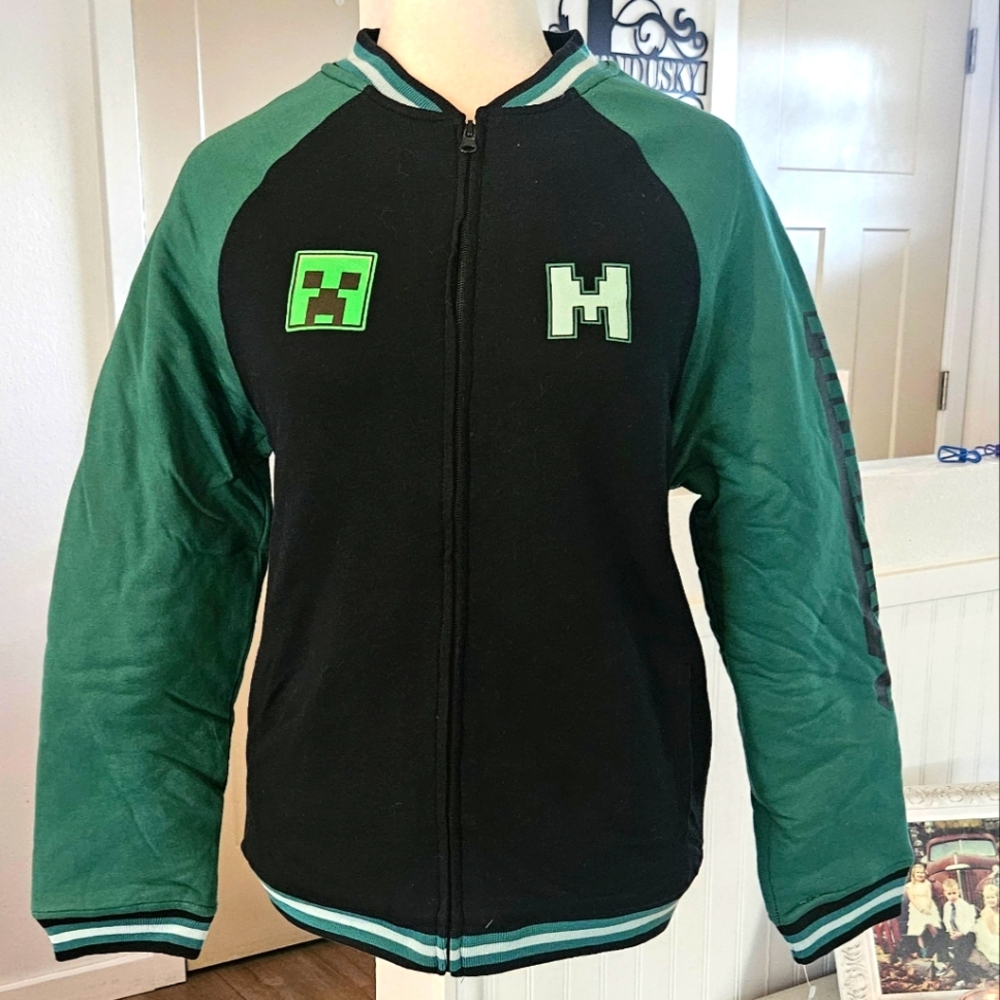 NWT'S! - MINECRAFT - Green And Black Youth Jacket - Size XL - 14/16